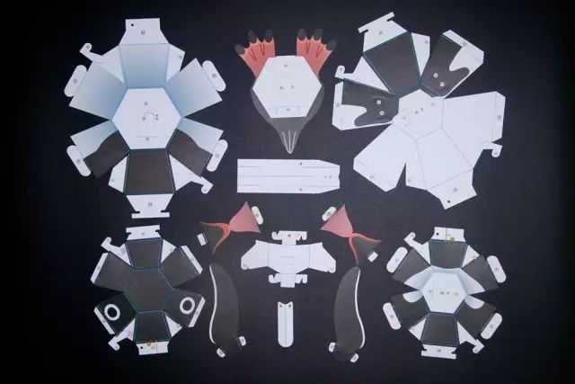 用正方形纸折出的立体中国龙,我们用一张纸做出立体龙