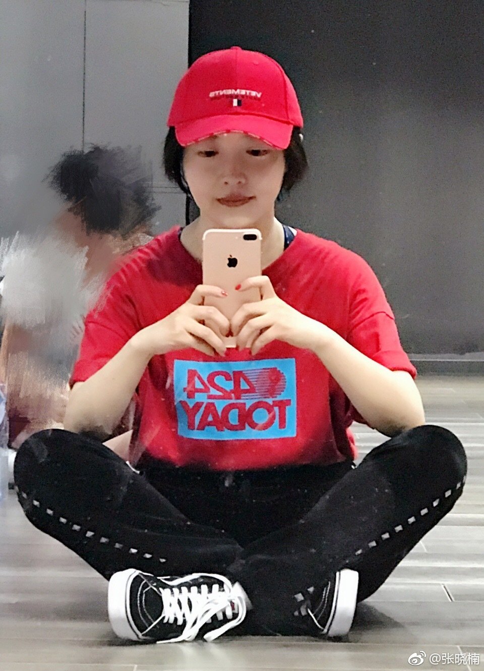 美国常春藤名校毕业,她从新东方老师跨行央视主播,关键颜值超高