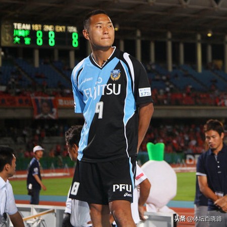 世界杯一哭成名的妻子助威,世界杯一夜成名