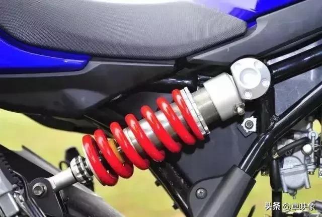 贝纳利蓝宝龙302s适合新手代步吗,贝纳利蓝宝龙摩旅