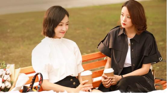 Blackpink什么神仙组合,运动套装穿得太英气了,都想买同款了