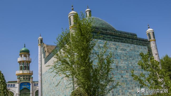 *疆新**行,回王与回王坟