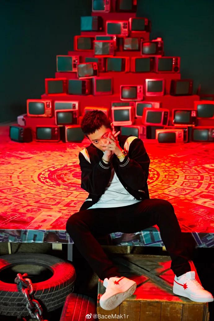 PGOne新歌被下架，微博MV被删，QQ音乐人认证被撤销