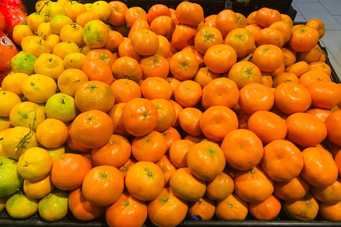 买桔子要挑“扁”的吃，学会这5招，不管哪个品种，都味甜水分足