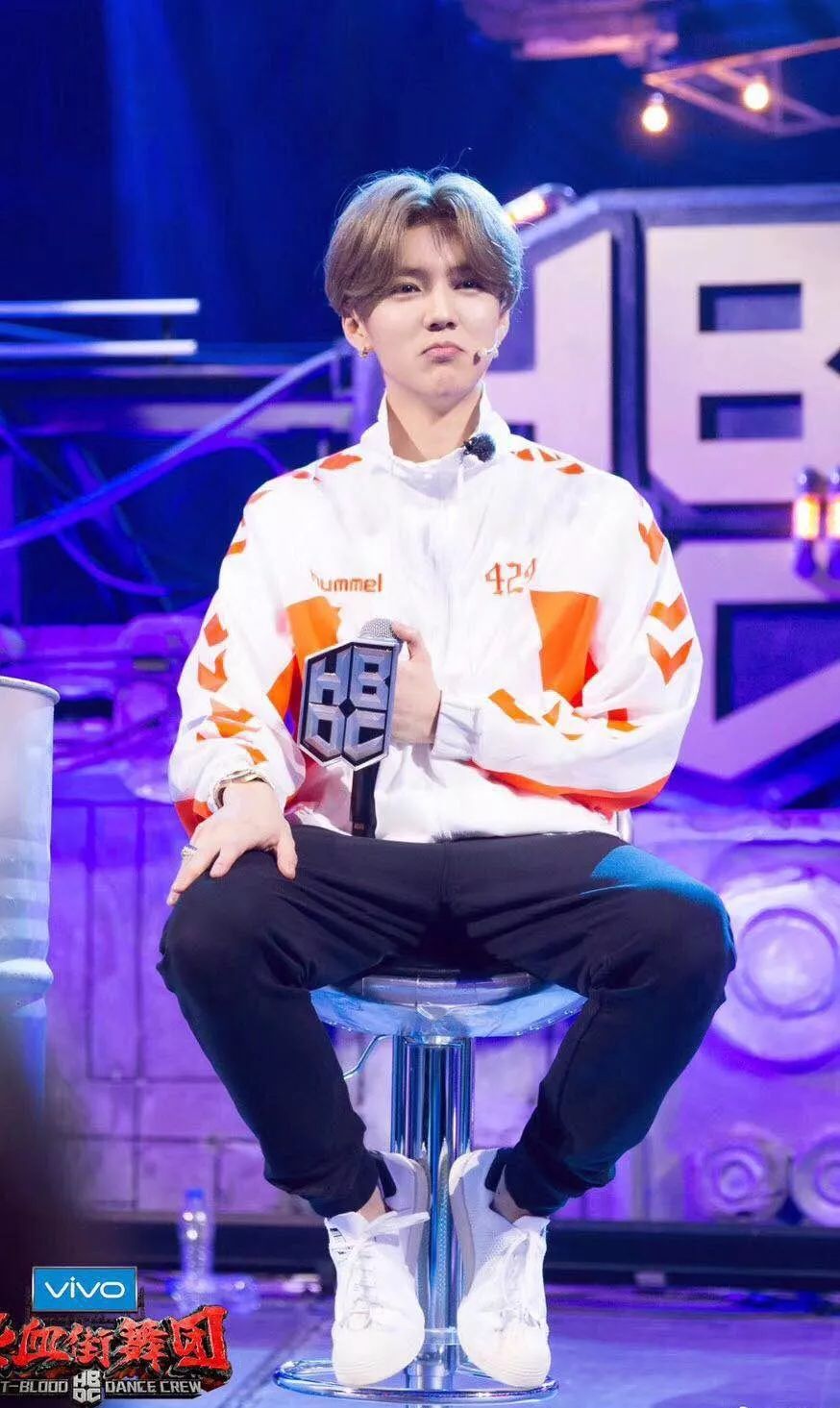 你买你的赵品霖，我买我的*明徐**浩！hummel入驻16N宝藏剁手对话