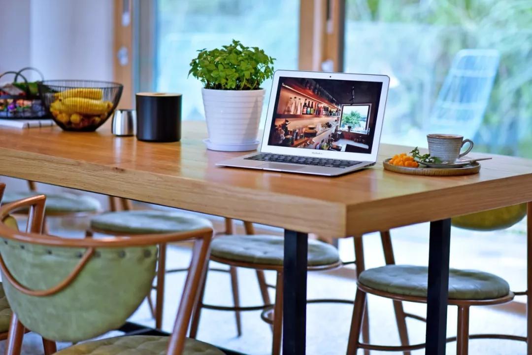 真正一线湖景！千岛湖这家“颜值杀”民宿自带一个超强属性