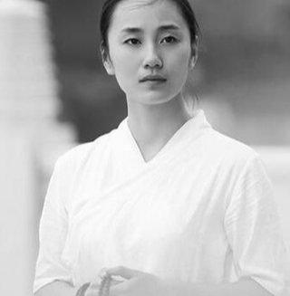 李娜从一鸣惊人到看破红尘,李娜皈依佛门前在中国乐坛的绝唱