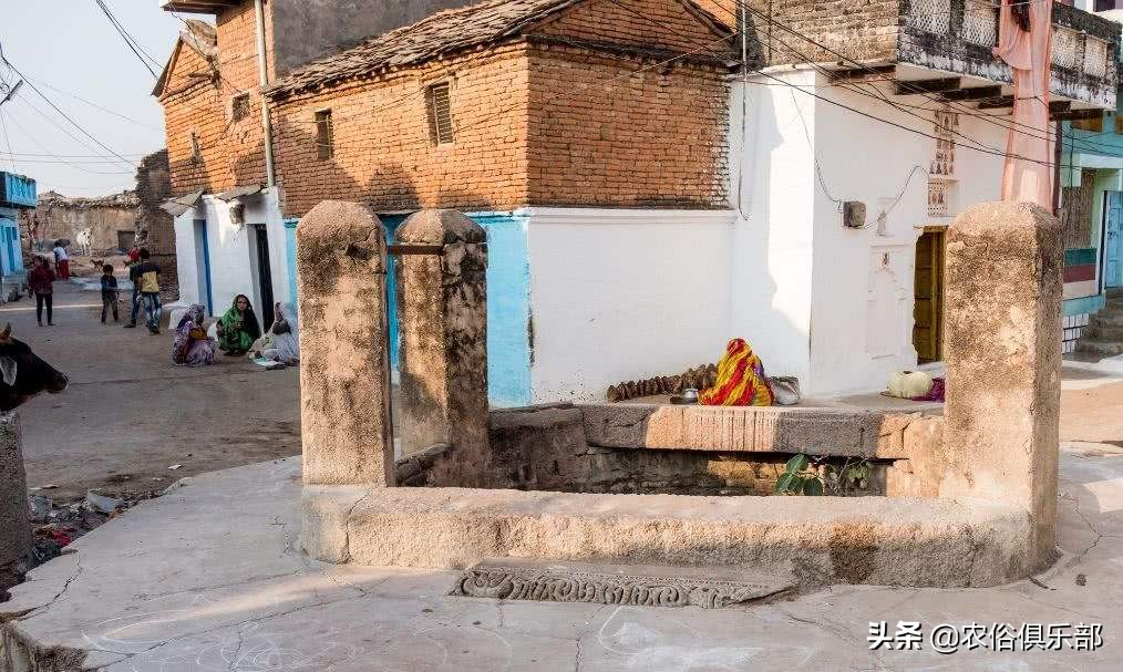 大门不对直冲路不种树,农村这些习俗并非迷信,而是为了居住安全