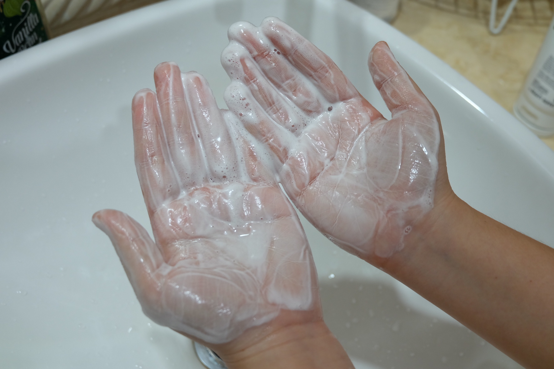 泰国值得购买的护肤品推荐,泰国化妆品购物必买清单