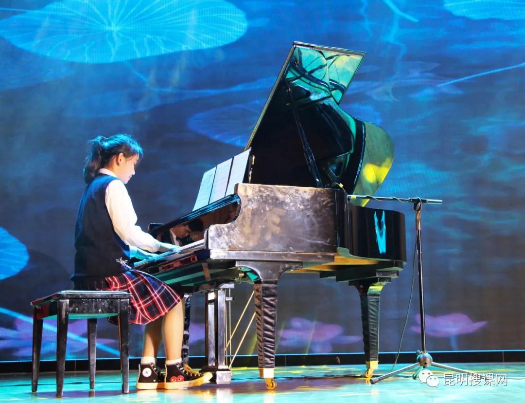 昆明市第十中学官网,昆明市第十中学求实校区2019级