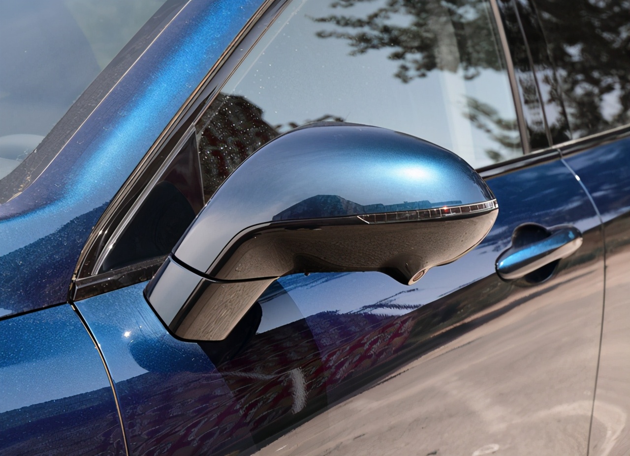 魏派vv7买二手划算吗,魏派vv72.0t超豪版二手卖多少钱