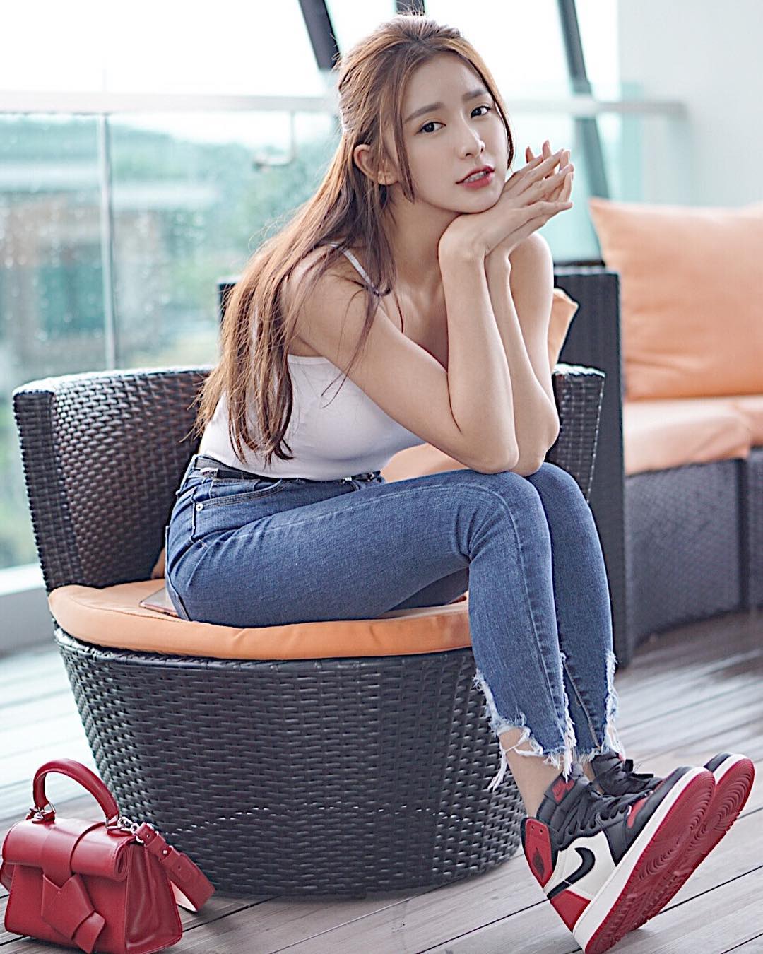 蔡徐坤虞书欣造型,蔡徐坤lisa虞书欣