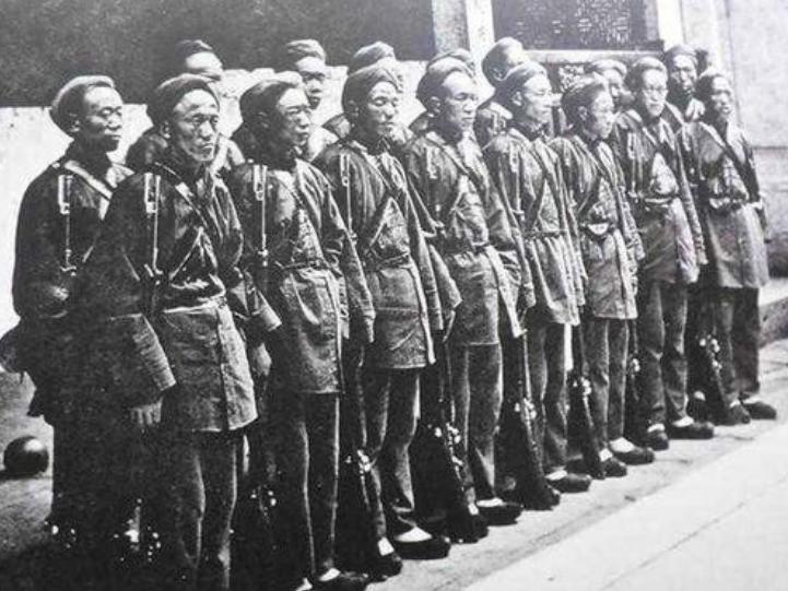 明明是河南人，为何袁世凯以淮军继承人自居？只因他有个好叔祖