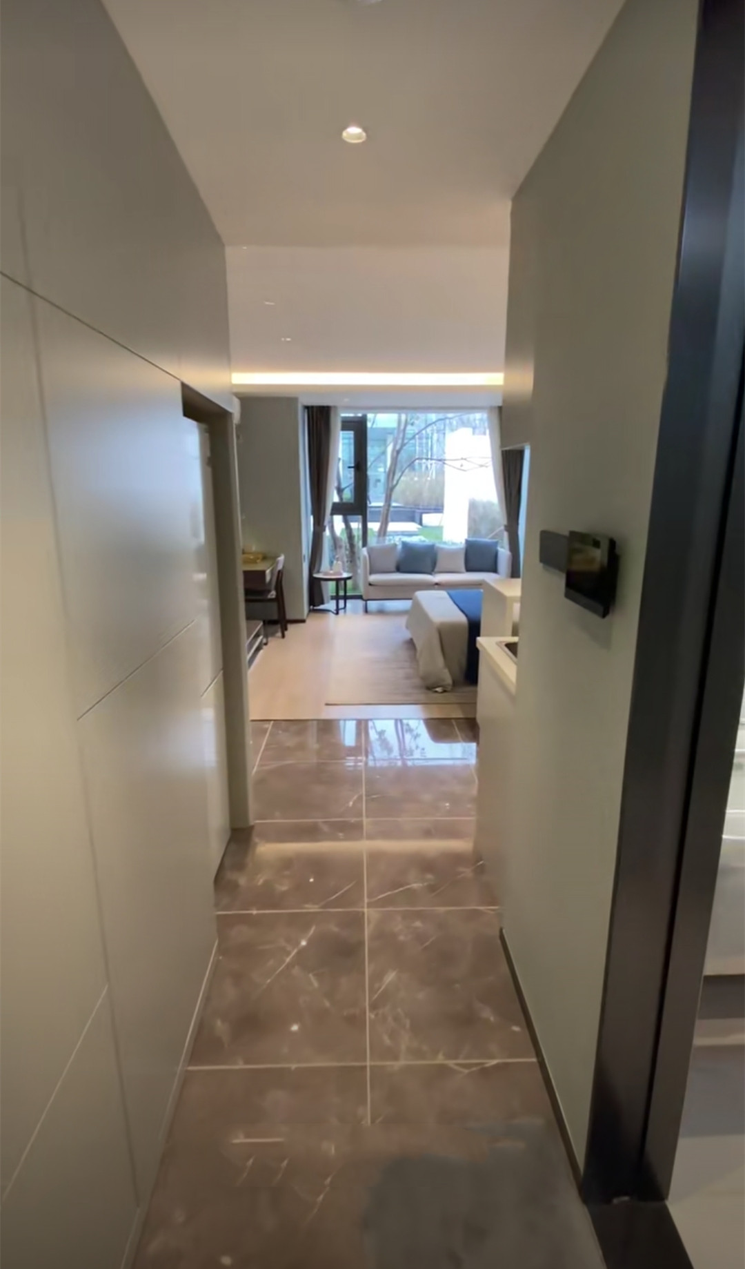 小户型爆改复式多人住,爆改户型两室一厅