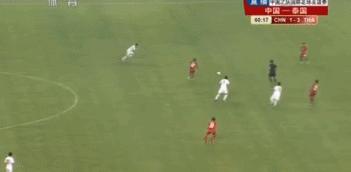 国足1比5泰国足球之夜,国足1-1泰国赛后