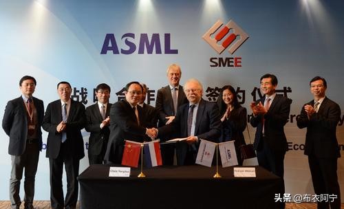 asml光刻机为什么这么难买,荷兰asml谈光刻机原因