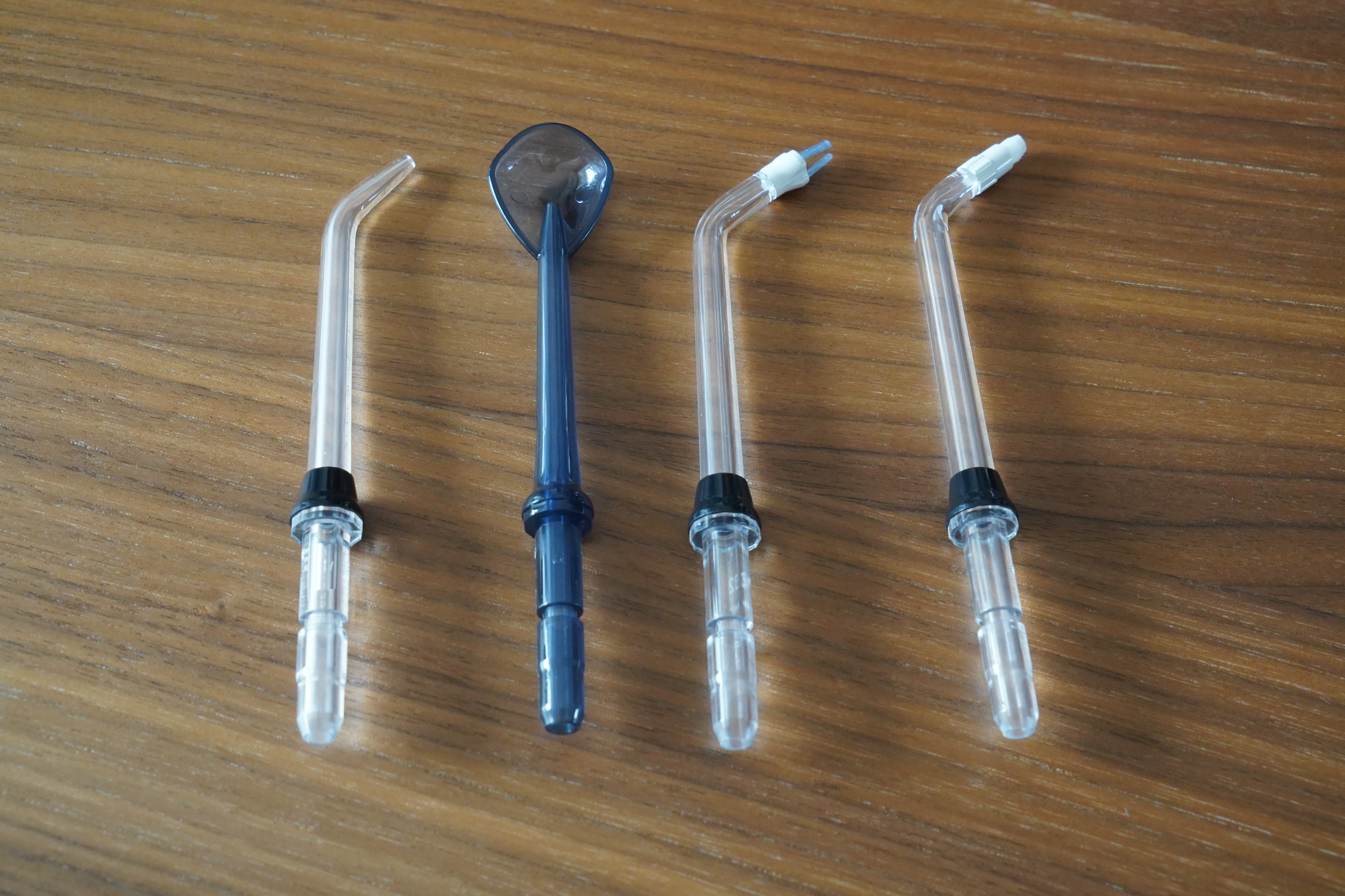 有电动牙刷还要手动刷吗,有了电动牙刷还需要水牙线吗