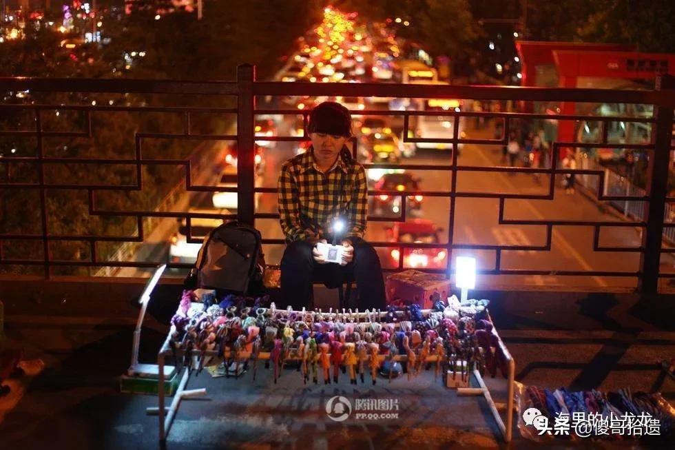 妈妈喊你卖废品,妈妈喊我回家摆摊