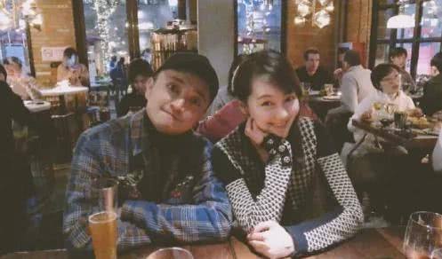 英语主持人王冠的绯闻事件完整版,央视主持人王冠被开除