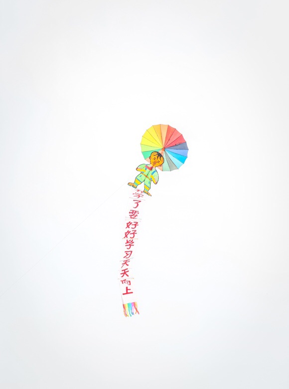 260米巨龙风筝放飞视频,巨龙风筝放飞成功视频