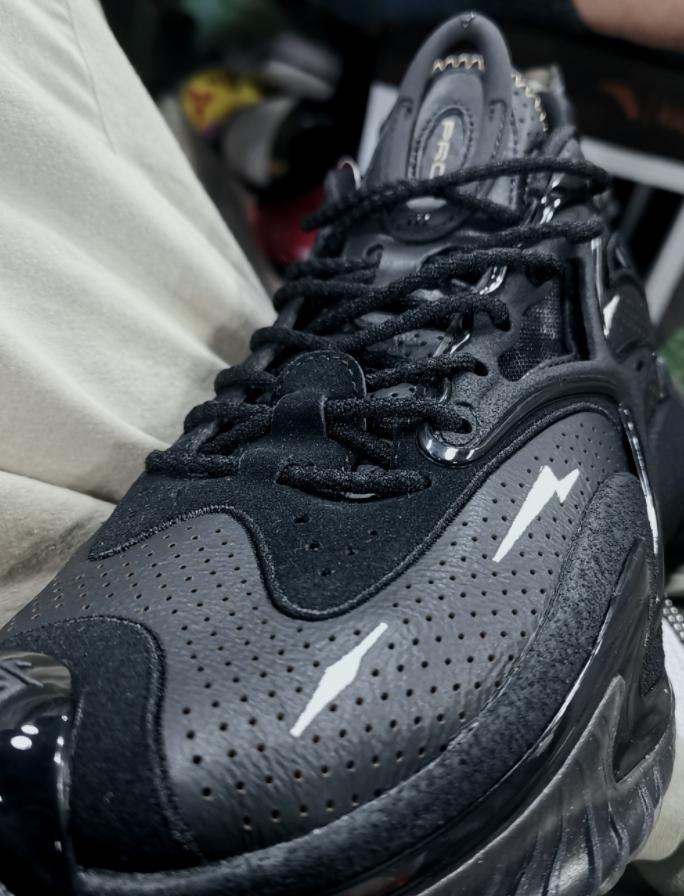 kt1复刻耐磨,安踏kt系列水花