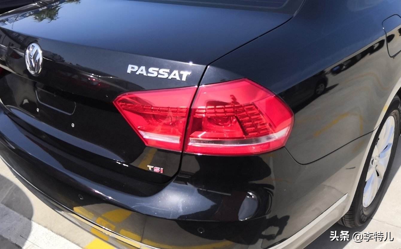 汽车车尾的字母分别代表什么意思,汽车尾部的字母都是什么意思