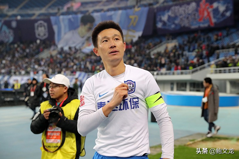 鑻辫秴閲戝摠瀹屾暣瑙嗛,鑻辫秴閲戝摠涓秴