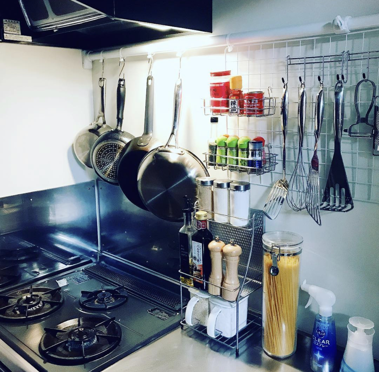 厨房锅具收纳墙上,厨房锅具收纳整理神器