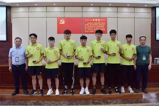 教育部发明确信号：足球zhua得好，真的可以一脚踢进重点大学