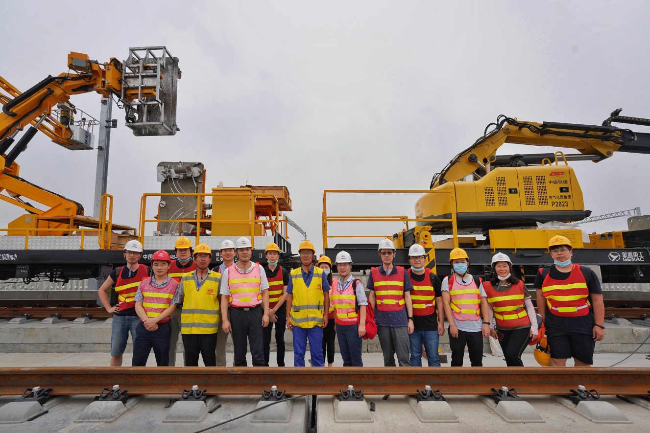 硬核武汉中国骄傲：铁四院创新领跑技术助力中国高铁智能建造