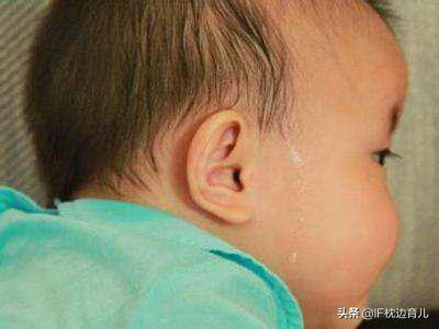 夏天宝宝出汗多是怎么回事,夏天热出汗是什么生理现象