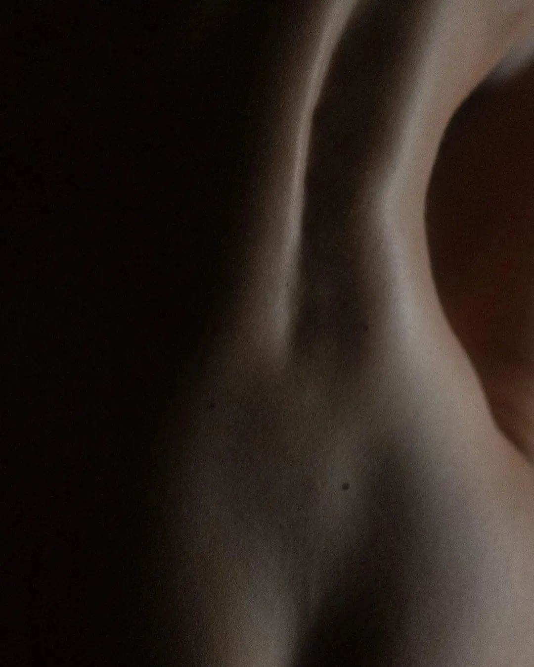 这些情而不色的「局部特写」,也太高级了吧