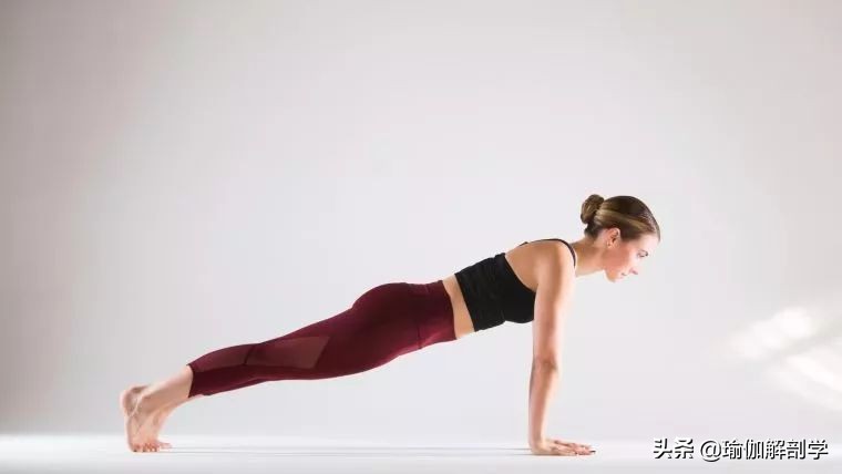 练瑜伽可以矫正骨盆前倾,练瑜伽时骨盆如何转动