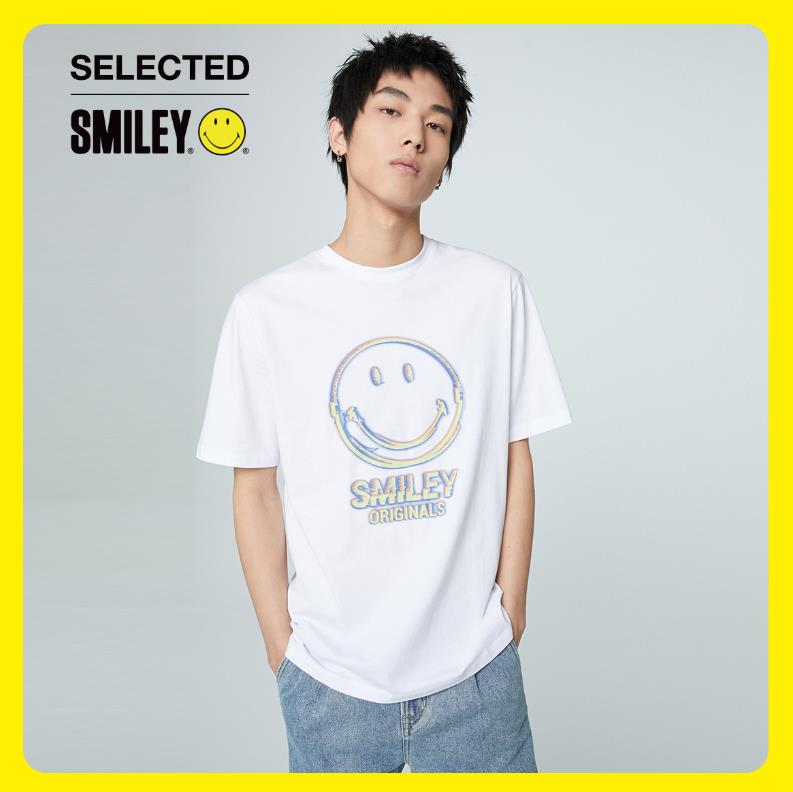 阿甘笑脸t恤是什么牌子的,笑脸t恤是哪个潮牌