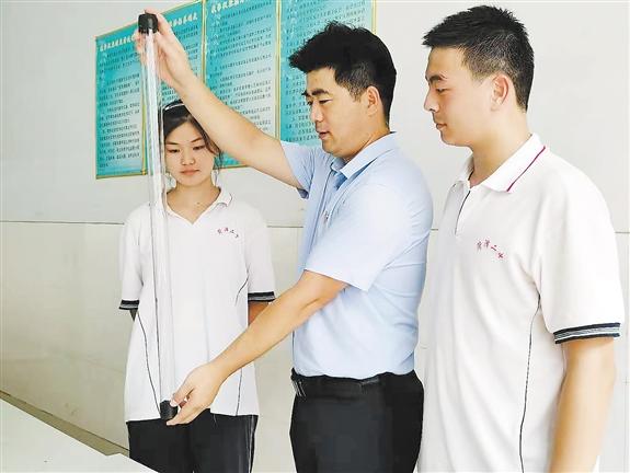 （美在菏泽）菏泽人之美——老师：育人路上的明灯