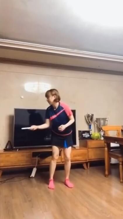 涓囩墿鐨嗗彲涔掍箵鐞冩媿,涓囩墿鐨嗗彲涔掍箵鐞冨彴澶栧浗