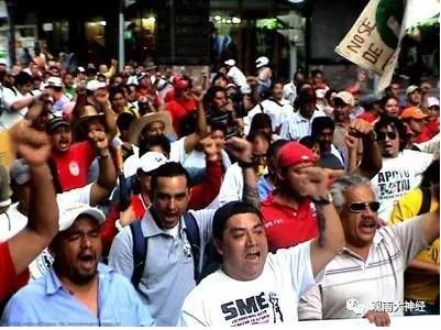 回顾2016，西方民主崩溃元年