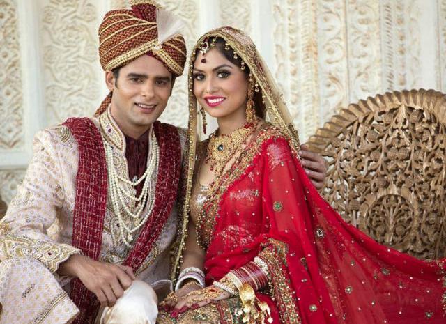 泰国王室珠宝介绍,泰国特色婚庆饰品