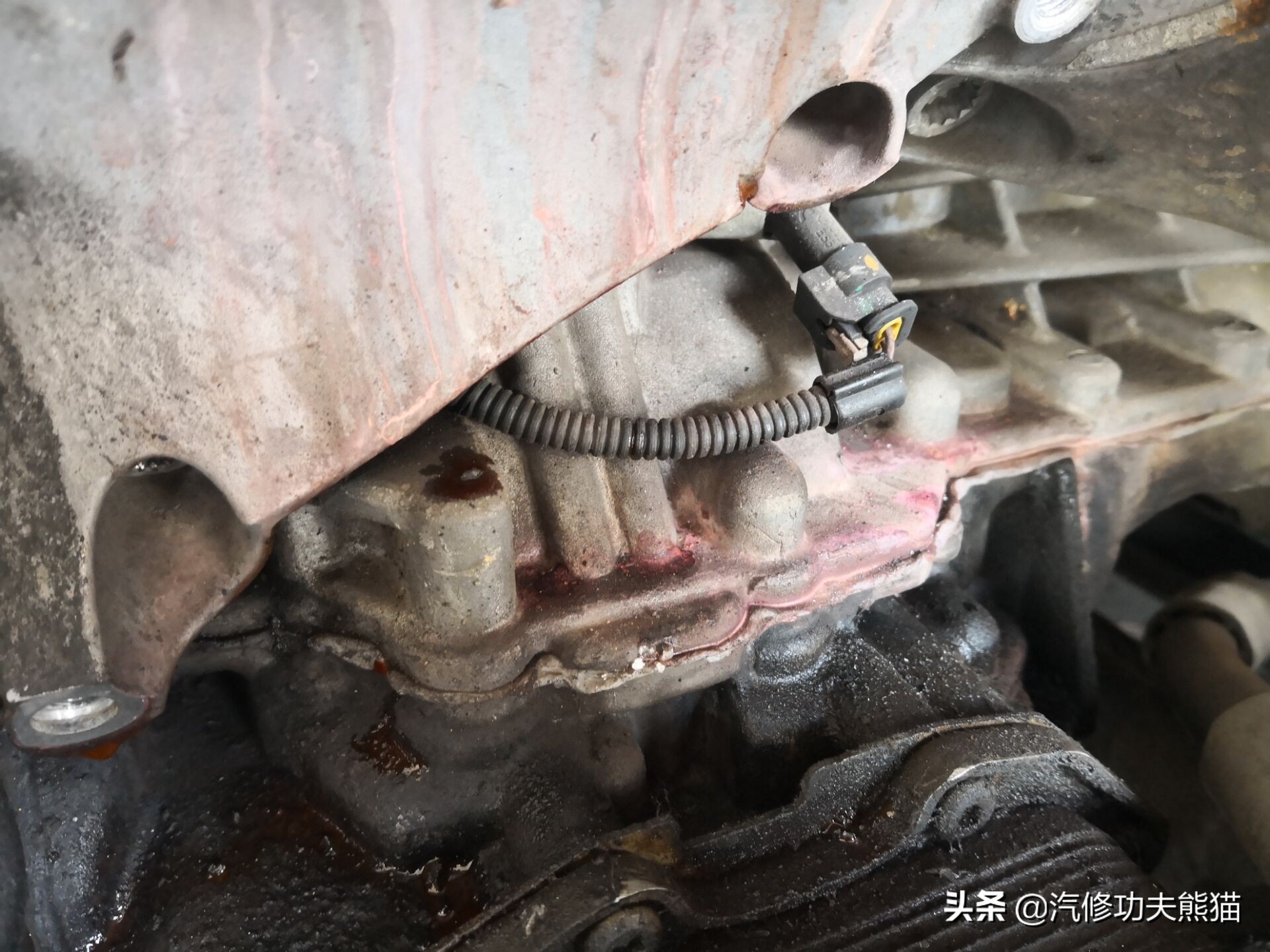 只因修烧机油却被人修到残废！4S拒修！一台奥迪Q7的重生路