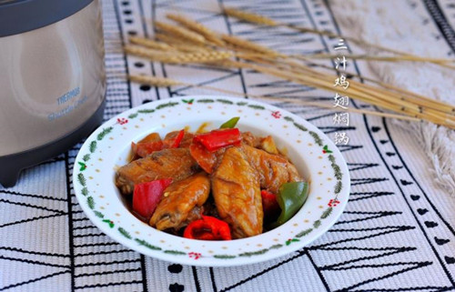 马上快要过年了大家准备好了吗,马上过年啦家里都开始备年货