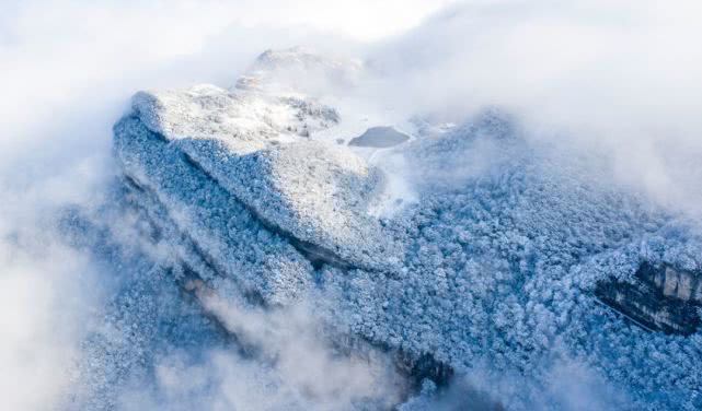 重庆南川金佛山自驾游图片,重庆金佛山自驾游最佳路线