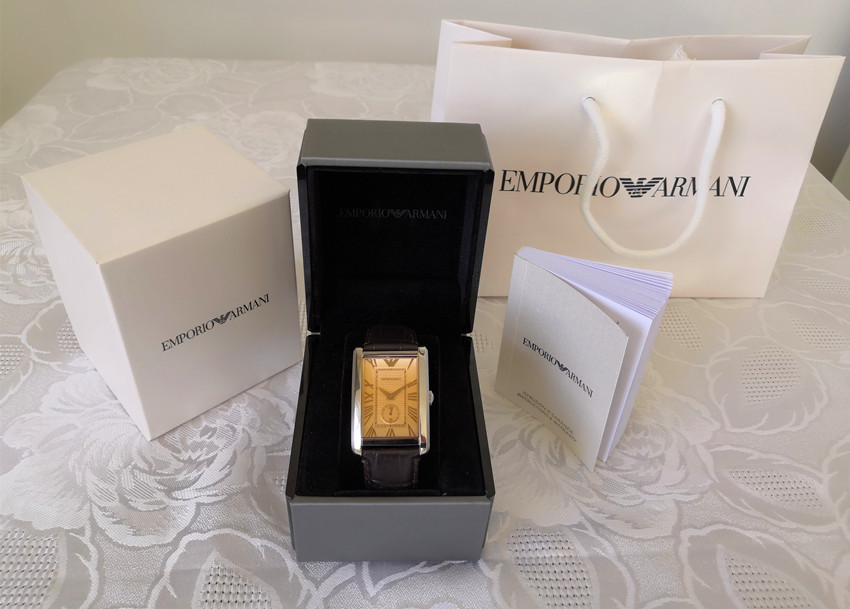 大牌阿玛尼轻奢腕表怎么样