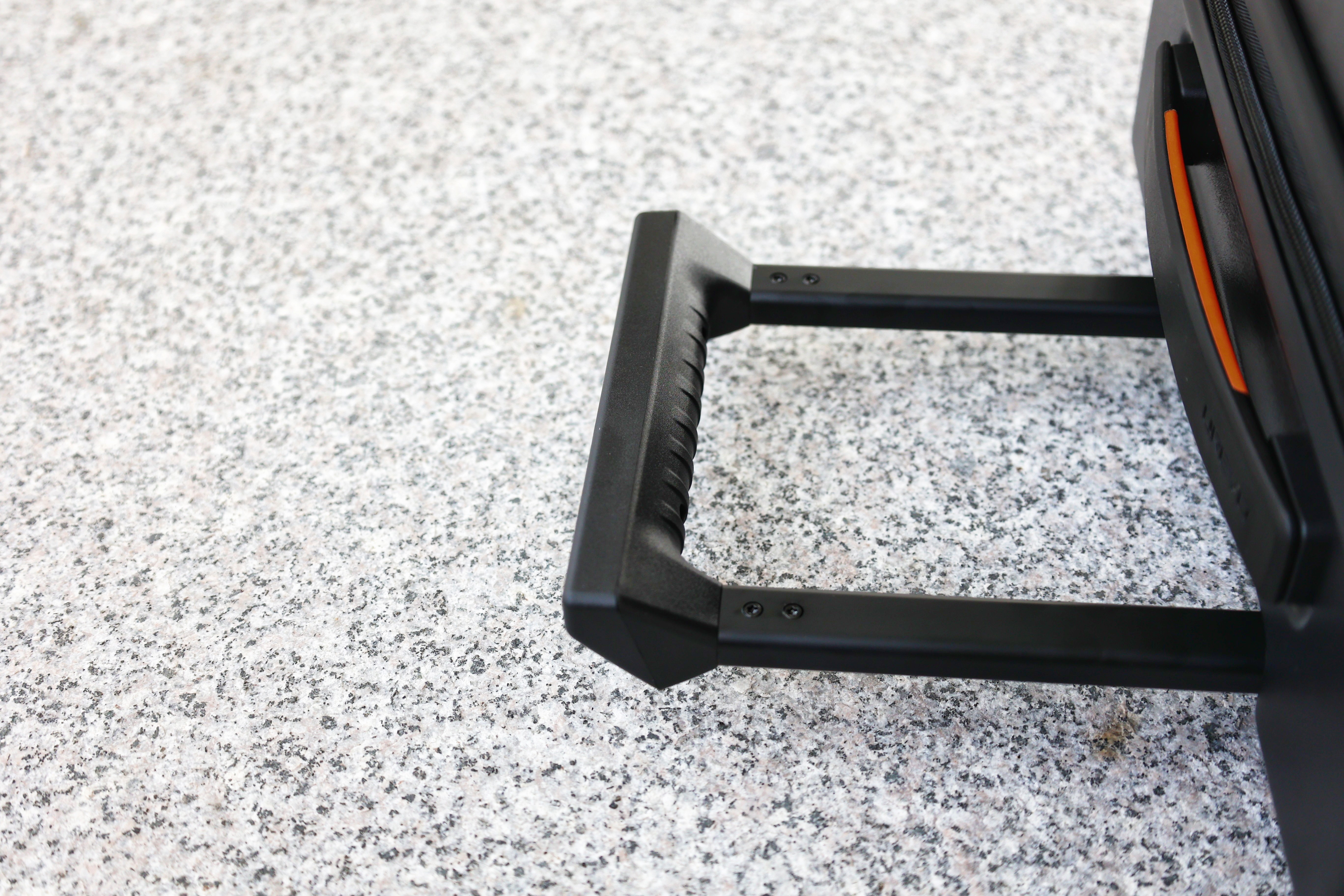 鎮犲惎纭牳鎾掑搱鎷夋梾琛岀,鎮犲惎鎾掑搱鎷夋梾琛岀娴嬭瘎