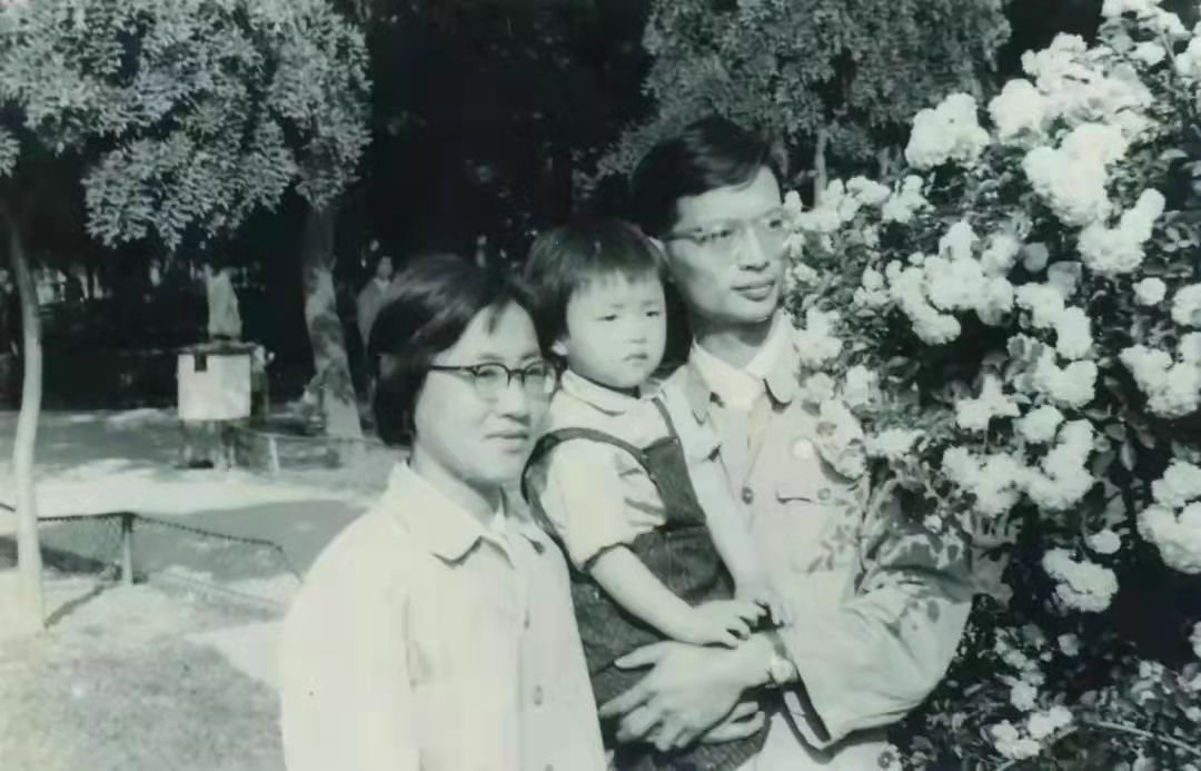 是金子总会发光名人,英年早逝的八位央视主持人