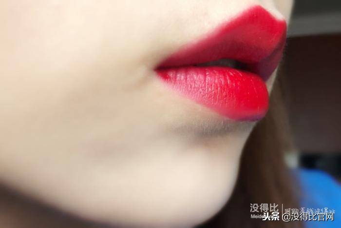 阿玛尼红管丝绒400,阿玛尼润唇膏红管