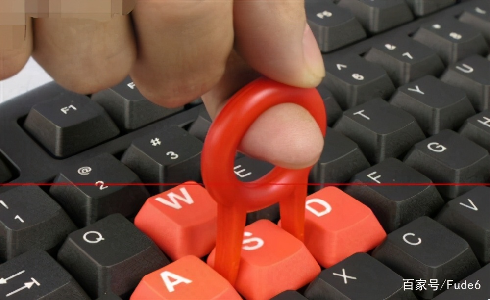 鏈烘閿洏鎬庝箞娓呯悊,鏈烘閿洏娓呮礂鏁欑▼