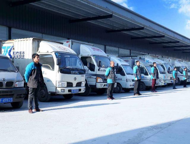 什么快递最慢服务质量最差,网友吐槽最多的三家快递公司