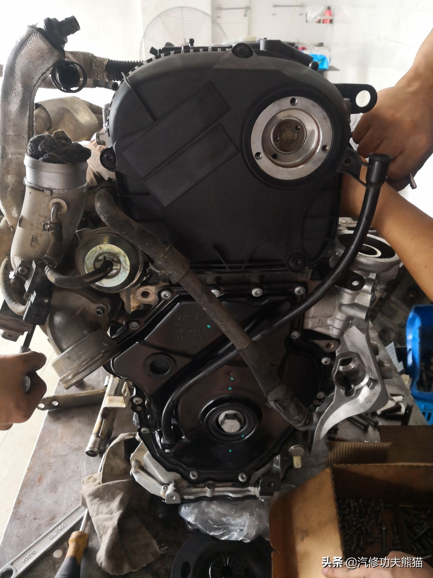 大众夏朗烧机油维修汕头,夏朗烧机油大修多少钱