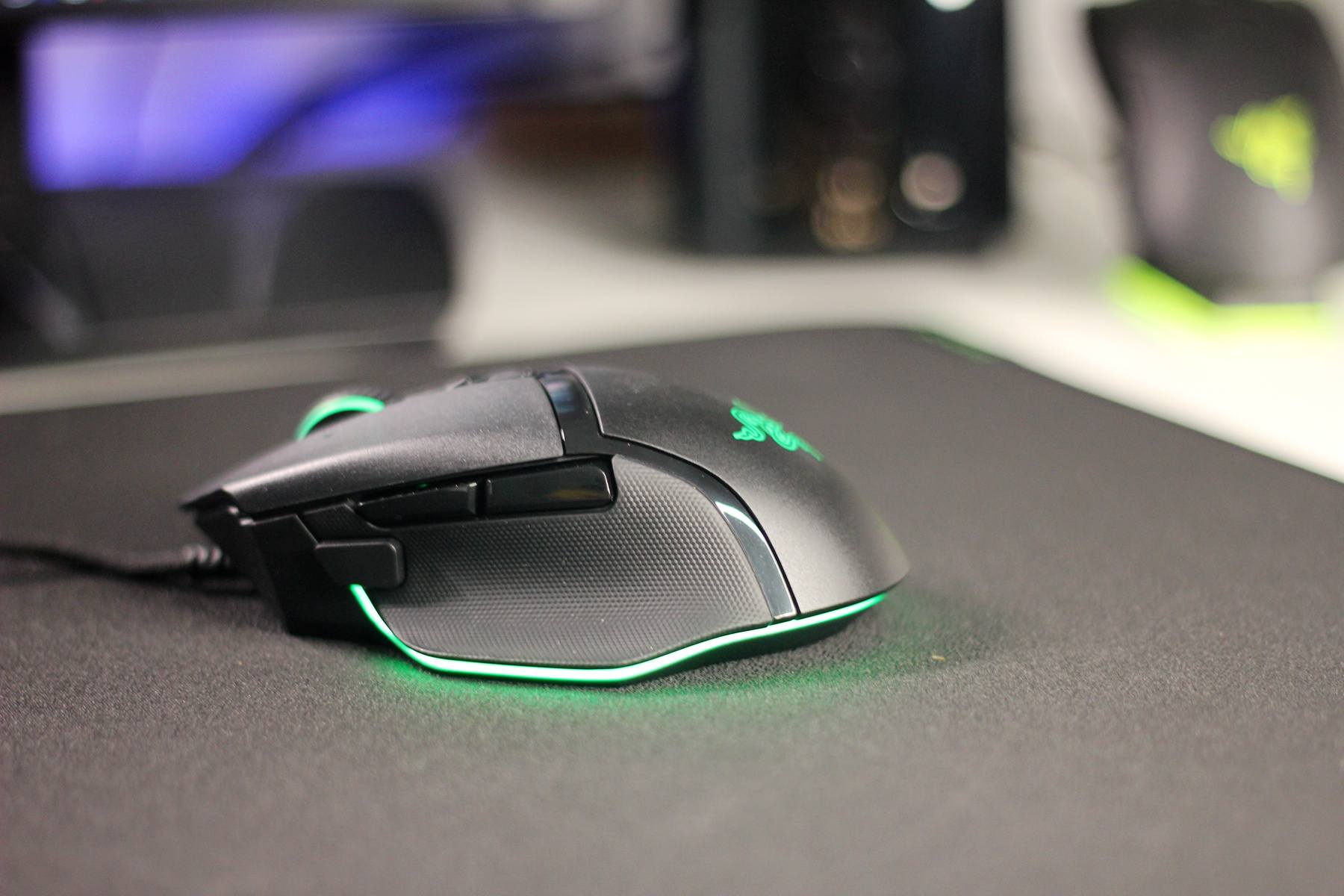 雷蛇巴塞利斯蛇v3鼠标设置,雷蛇巴塞利斯蛇v2鼠标使用说明