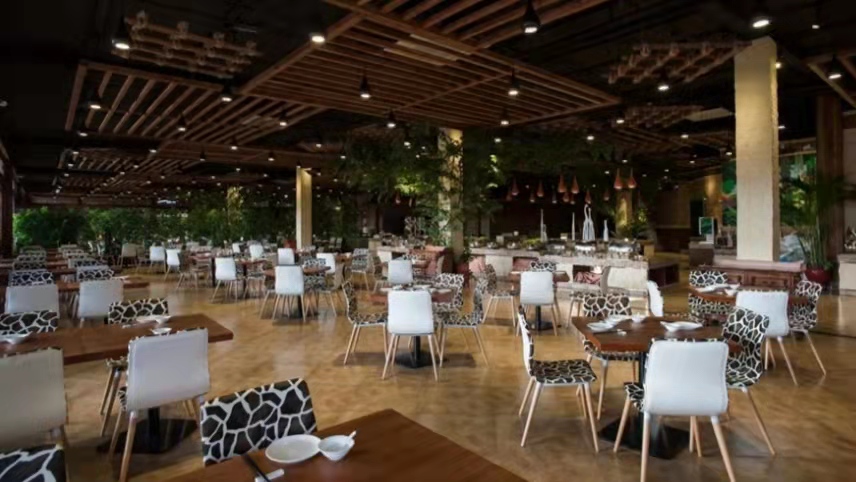 杭州有哪个酒店适合夏天度假,在杭州住哪个酒店便宜